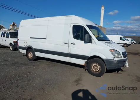 2012 Mercedes-Benz Sprinter 2500 High Roof z USA, uszkodzony, nr VIN WD3PE8CB8C5684826